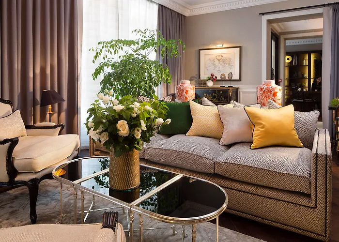 Hotel Monge